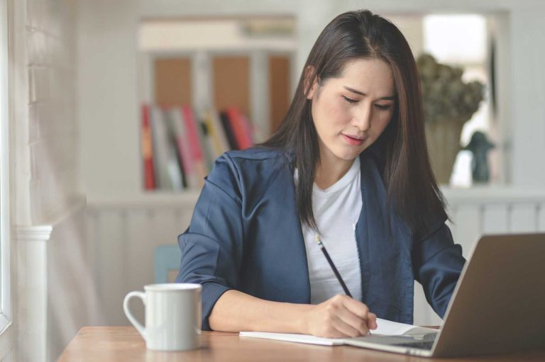 IMG-CertTESOL-PT-Hero